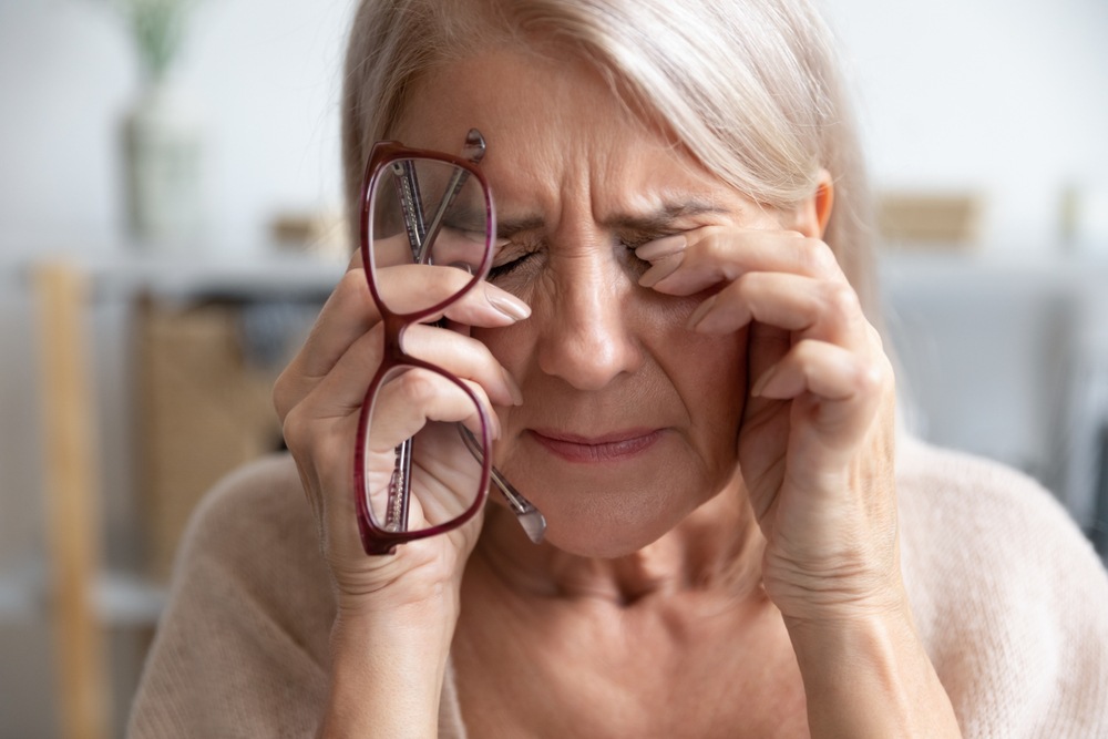 Burning Eyes: Common Causes and Treatments