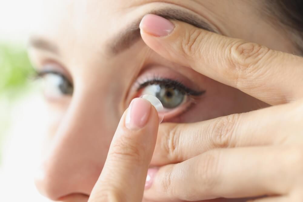 Contact Lens Fitting Maple Grove