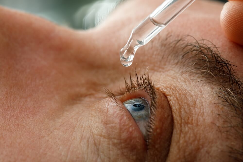 treating dry eye