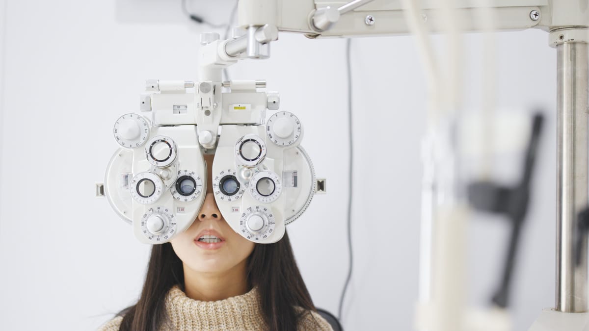 Optometrist vs. Ophthalmologist: Which Eye Doctor Should You See